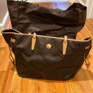 Rioni Tote with original shopping bag